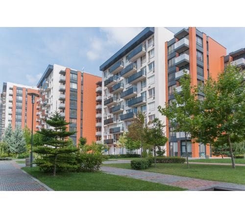 Дава се под наем Двустаен апартамент в Пловдив, Кършияка - 77 кв.м за 578.34 € - Снимка #1