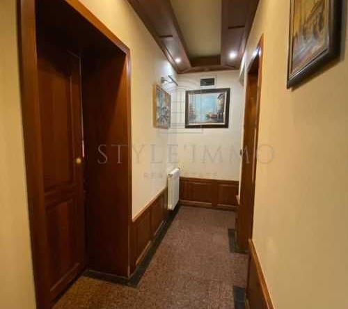 Многостаен апартамент в Разград, Варош - 143 кв.м за 1287 €/кв.м - Снимка #1