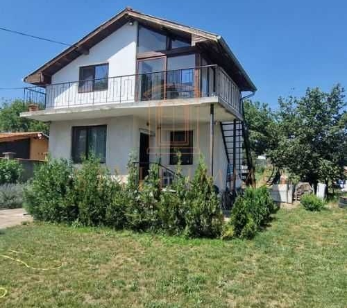 Къща в Разград, Промишлена зона - Изток - 64 кв.м за 1160 €/кв.м - Снимка #1