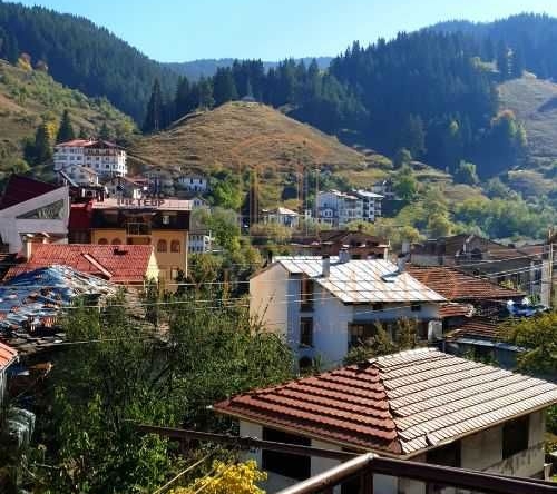 Къща в Чепеларе - 280 кв.м за 375 €/кв.м - Снимка #1