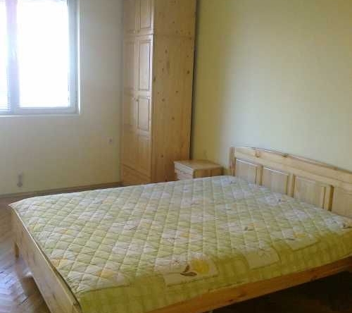 Дава се под наем Двустаен апартамент в София, Зона Б-5 - 80 кв.м за 350 € - Снимка #1