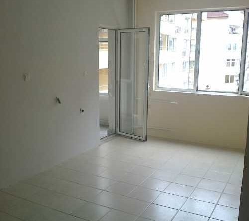 Дава се под наем Едностаен апартамент в София, Лозенец - 48 кв.м за 300 € - Снимка #1