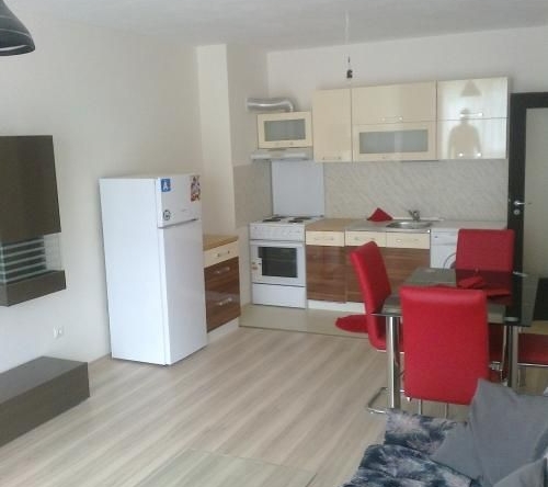 Дава се под наем Двустаен апартамент в София, Манастирски ливади - 75 кв.м за 649 € - Снимка #1