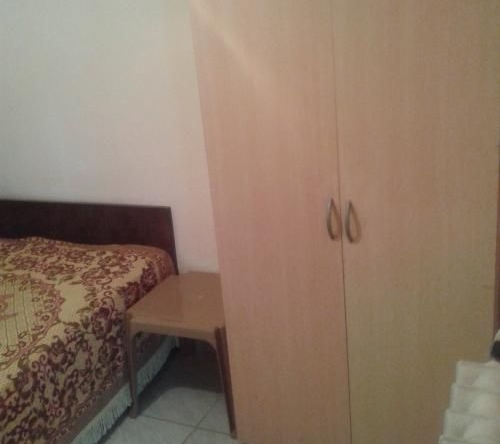 Дава се под наем Къща в София, Орландовци - 67 кв.м за 397.8 € - Снимка #1