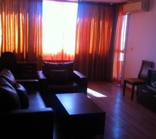 Дава се под наем Двустаен апартамент в Пловдив, Кършияка - 70 кв.м за 290.7 € - Снимка #1