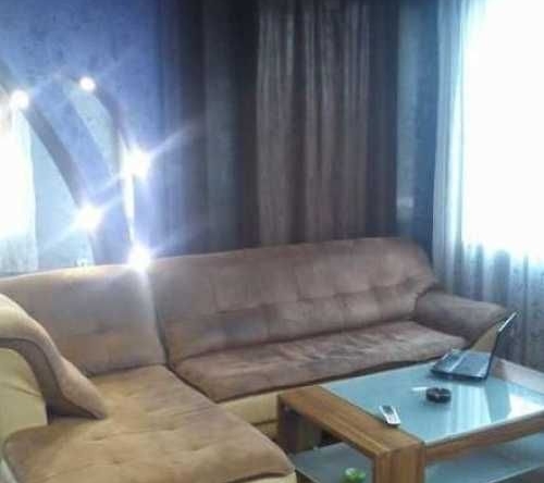 Дава се под наем Двустаен апартамент в Бургас, Възраждане - 40 кв.м за 190 € - Снимка #1