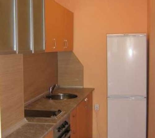 Дава се под наем Тристаен апартамент в Бургас, Братя Миладинови - 100 кв.м за 250 € - Снимка #1