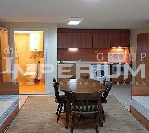 Дава се под наем Едностаен апартамент в Варна, Базар Левски - 30 кв.м за 280.5 € - Снимка #1