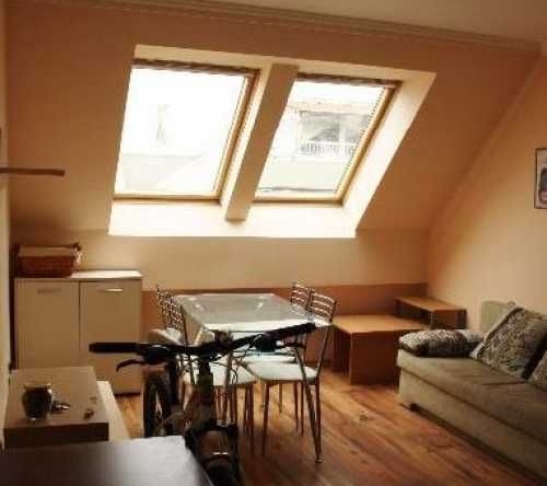 Дава се под наем Двустаен апартамент в София, Редута - 55 кв.м за 290.7 € - Снимка #1