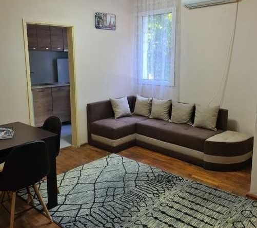 Дава се под наем Двустаен апартамент в Пловдив, Мараша - 65 кв.м за 214.2 € - Снимка #1