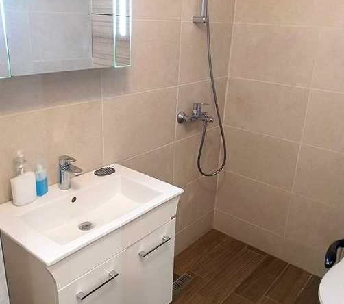 Дава се под наем Двустаен апартамент в София, Банишора - 53 кв.м за 475 € - Снимка #1