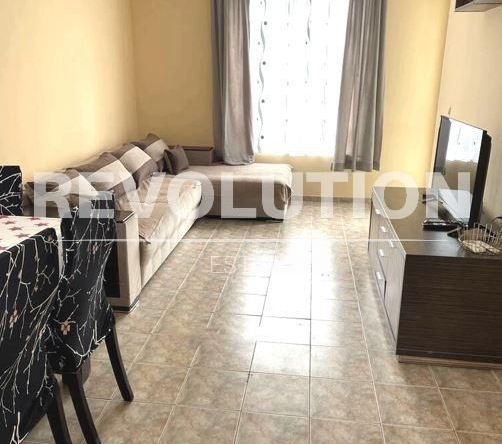 Дава се под наем Двустаен апартамент в Варна, Бриз - 76 кв.м за 450 € - Снимка #1