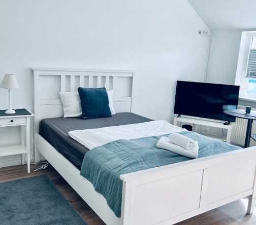 Дава се под наем Тристаен апартамент в Пловдив, Тракия - 85 кв.м за 350 € - Снимка #1