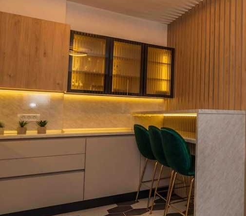 Дава се под наем Тристаен апартамент в Пловдив, Тракия - 90 кв.м за 326.4 € - Снимка #1