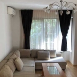 Дава се под наем Тристаен апартамент в София, Оборище - 100 кв.м за 612 € - Снимка #1