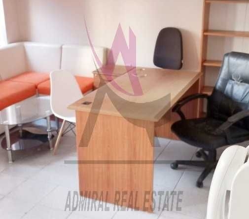 Дава се под наем Офис в Варна, Център - 20 кв.м за 175 € - Снимка #1