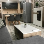 Дава се под наем Двустаен апартамент в Пловдив, Кършияка - 80 кв.м за 548.25 € - Снимка #1