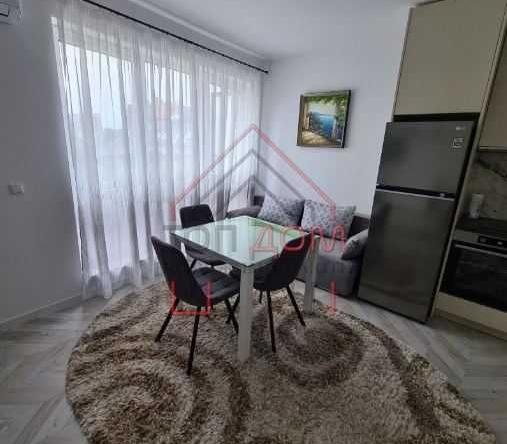 Дава се под наем Двустаен апартамент в Варна, Център - 64 кв.м за 765 € - Снимка #1