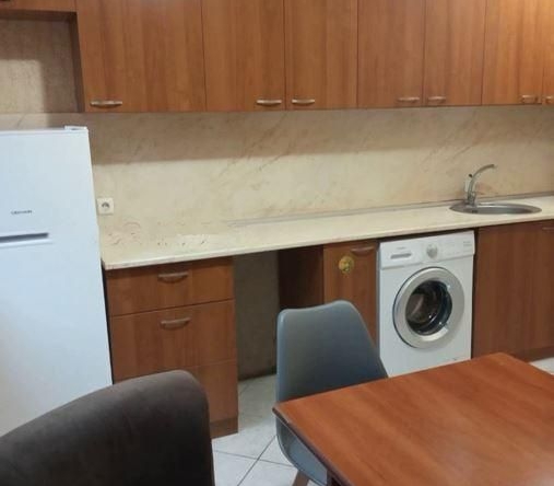 Дава се под наем Етаж от къща в с. Железница, Област София-град - 70 кв.м за 425 € - Снимка #1