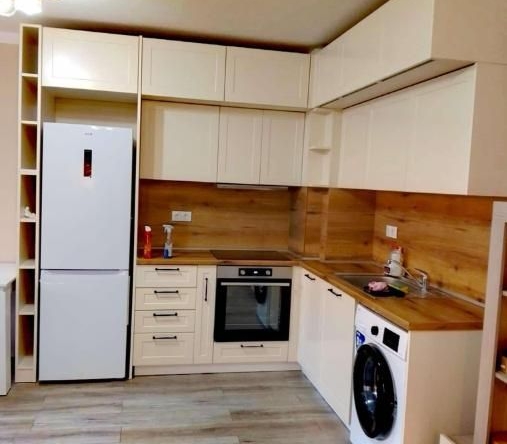 Дава се под наем Двустаен апартамент в Пловдив, Кючук Париж - 60 кв.м за 357 € - Снимка #1