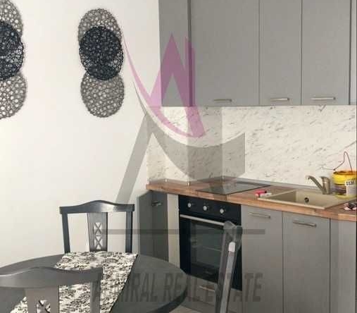 Дава се под наем Двустаен апартамент в Варна, Цветен квартал - 60 кв.м за 450 € - Снимка #1