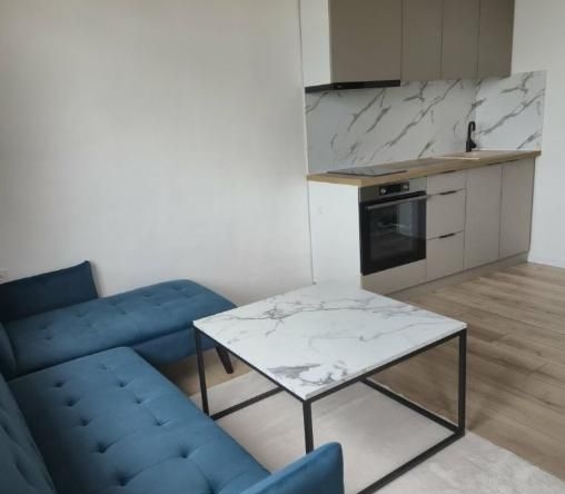 Дава се под наем Двустаен апартамент в Пловдив, Тракия - 60 кв.м за 430 € - Снимка #1
