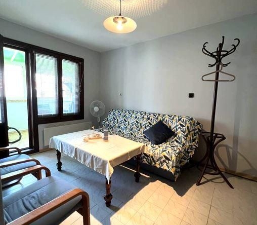 Дава се под наем Двустаен апартамент в Бургас, Възраждане - 56 кв.м за 331.5 € - Снимка #1