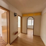 Дава се под наем Четиристаен апартамент в Пловдив, Център - 90 кв.м за 229.5 € - Снимка #1