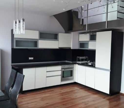 Тристаен апартамент в София, Гоце Делчев - 116 кв.м за 1707 €/кв.м - Снимка #1