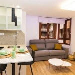 Дава се под наем Тристаен апартамент в Бургас, Славейков - 100 кв.м за 433.5 € - Снимка #1