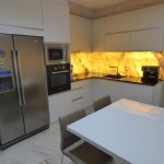 Дава се под наем Тристаен апартамент в София, Зона Б-5 - 90 кв.м за 900 € - Снимка #1