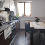 Дава се под наем Двустаен апартамент в Пловдив, Център - 65 кв.м за 275 € - Снимка #1