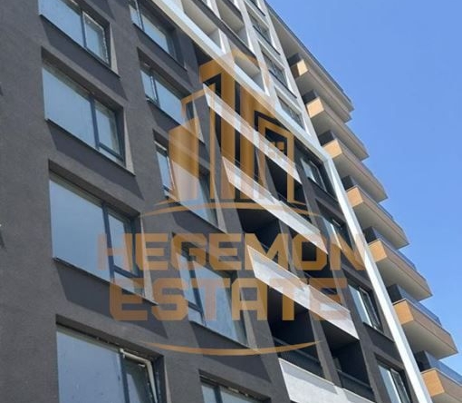 Двустаен апартамент в Варна, Възраждане 1 - 66 кв.м за 2014 €/кв.м - Снимка #1