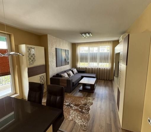 Дава се под наем Двустаен апартамент в София, Надежда 2 - 72 кв.м за 600 € - Снимка #1