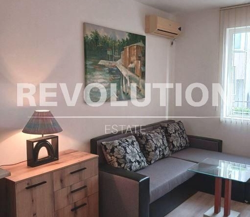 Дава се под наем Двустаен апартамент в Варна, Погреби - 50 кв.м за 498.27 € - Снимка #1