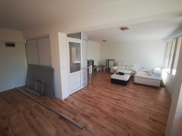 Мезонет в Пловдив, Център - 150 кв.м за 1700 €/кв.м - Снимка #1