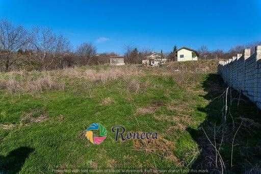 Парцел в с. Приселци, Област Варна - 1998 кв.м за 28 €/кв.м - Снимка #1