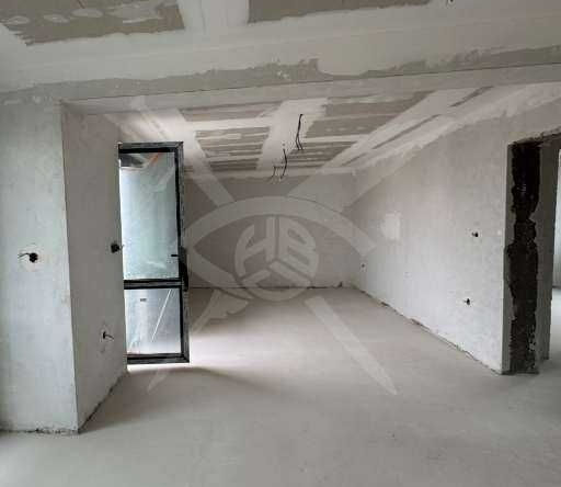 Тристаен апартамент в Първомай - 105 кв.м за 403 €/кв.м - Снимка #1