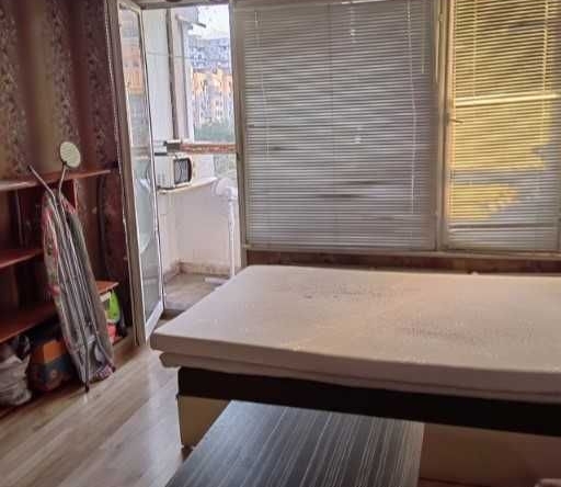 Дава се под наем Едностаен апартамент в София, Център - 30 кв.м за 375 € - Снимка #1