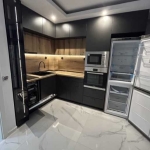 Дава се под наем Тристаен апартамент в София, Център - 90 кв.м за 700 € - Снимка #1