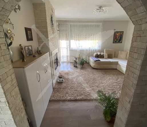 Къща в Свети Влас - 312 кв.м за 1283 €/кв.м - Снимка #1