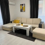 Дава се под наем Тристаен апартамент в Пловдив, Въстанически - 65 кв.м за 345 € - Снимка #1