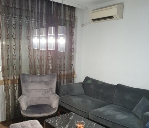 Дава се под наем Тристаен апартамент в Пловдив, Съдийски - 70 кв.м за 600 € - Снимка #1