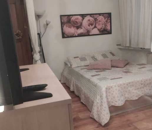 Дава се под наем  в Пловдив, Център - 30 кв.м за 117.3 € - Снимка #1