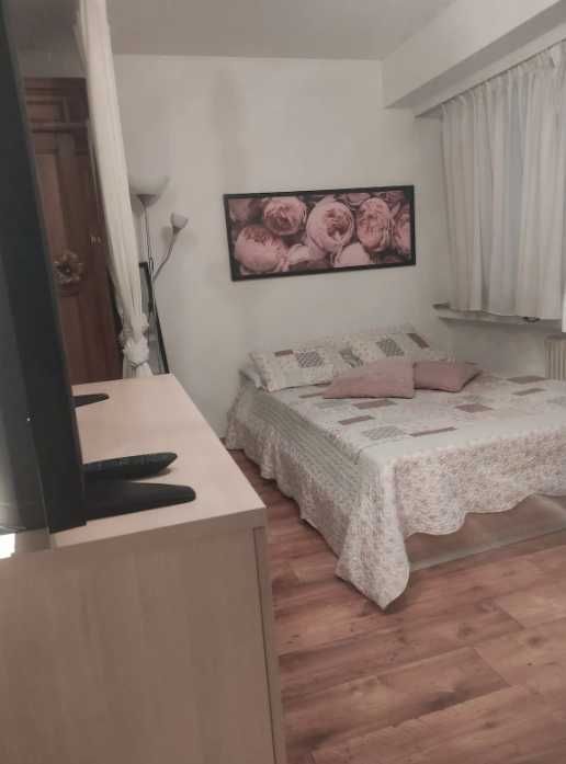 Дава се под наем  в Пловдив, Център - 30 кв.м за 117.3 € - Снимка #1