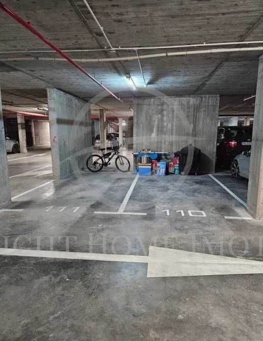 Гараж / Паркомясто в Пловдив, Тракия - 14 кв.м за 1021 €/кв.м - Снимка #1