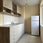 Дава се под наем Тристаен апартамент в Варна, Цветен квартал - 77 кв.м за 450 € - Снимка #1