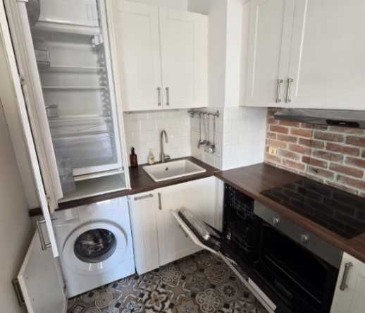 Дава се под наем Двустаен апартамент в София, Център - 70 кв.м за 900 € - Снимка #1