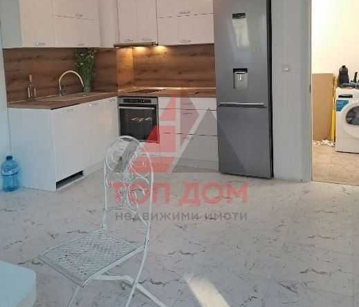 Дава се под наем Двустаен апартамент в Варна, Колхозен пазар - 65 кв.м за 612 € - Снимка #1