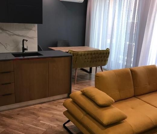 Дава се под наем Двустаен апартамент в София, Витоша - 62 кв.м за 750 € - Снимка #1